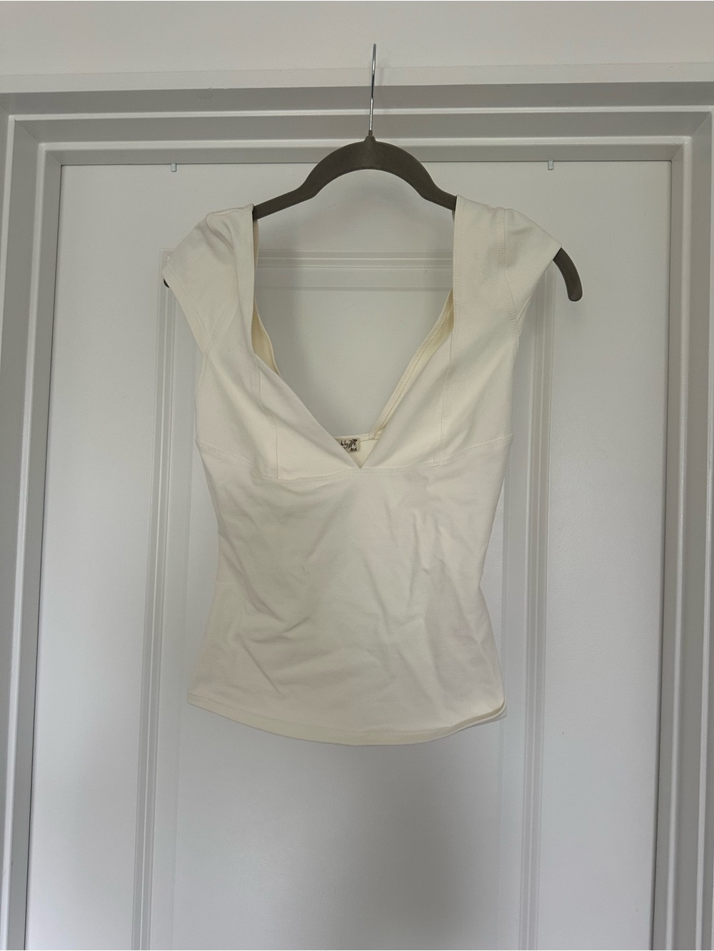 Free People Cream/Ivory V-Neck Cap-Sleeve Camisole
